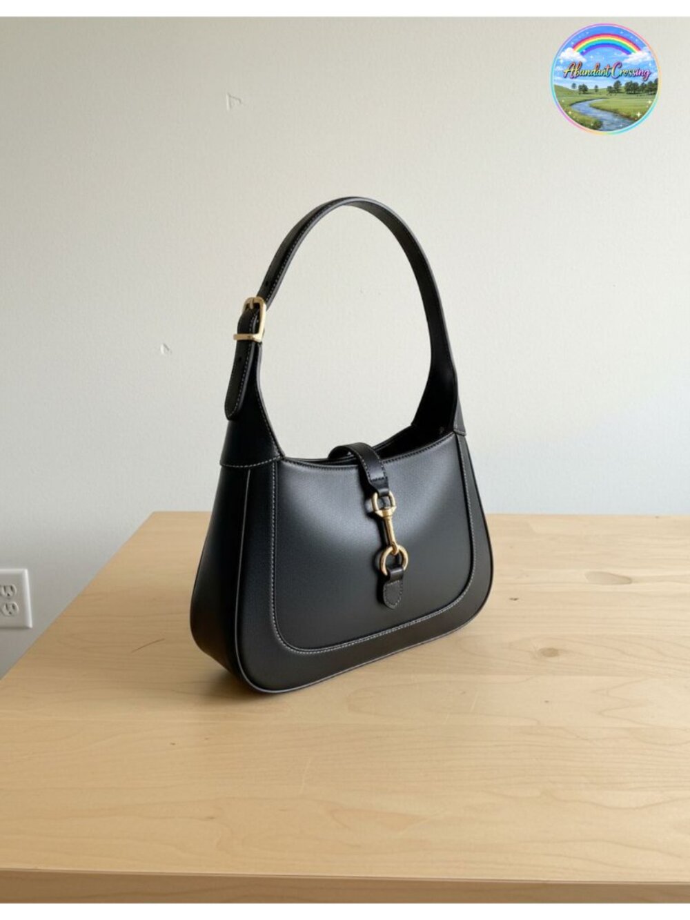 Small Trendy Shoulder Bag with Adjustable Leather Strap
